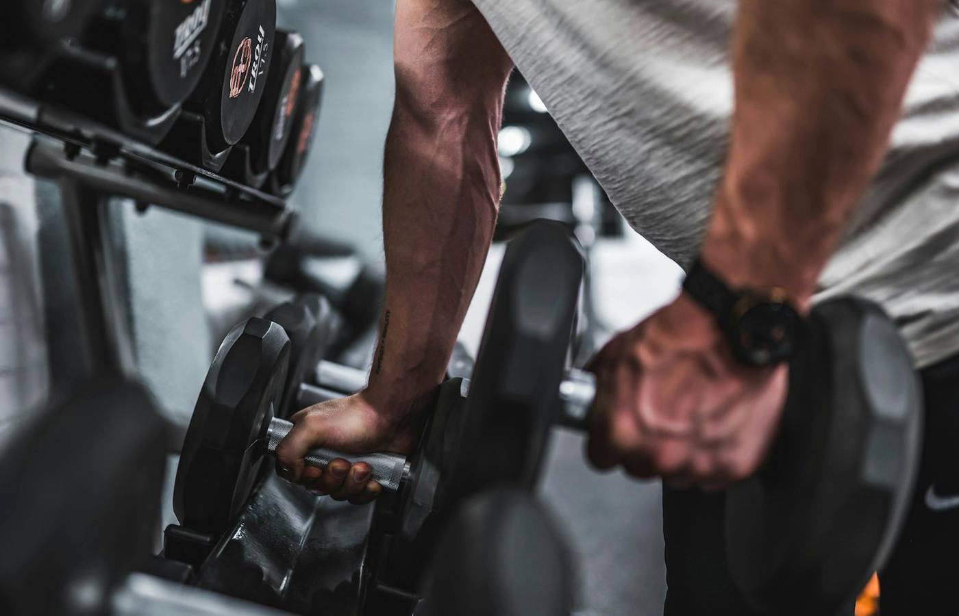 Moderní fitness centrum s profesionálním vybavením